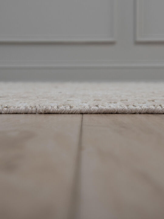 Manhattan MAH703 2'6" x 8' Runner Rug