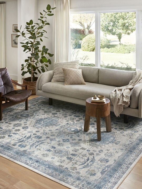 Heidi HEI04 Ivory/Ocean 18" x 18" Sample Rug by Loloi II
