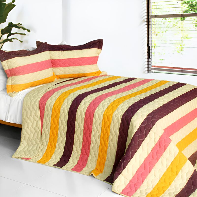 Vermicelli Quilted 3PC Patchwork Quilt Set Reversible Horizontal Stripes image number 0