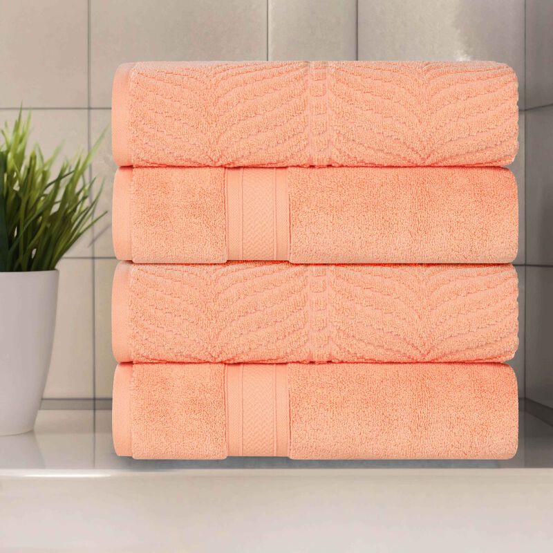 Plush Zero Twist Cotton Bath Towels Set of 4 for Bathroom Use image number 1