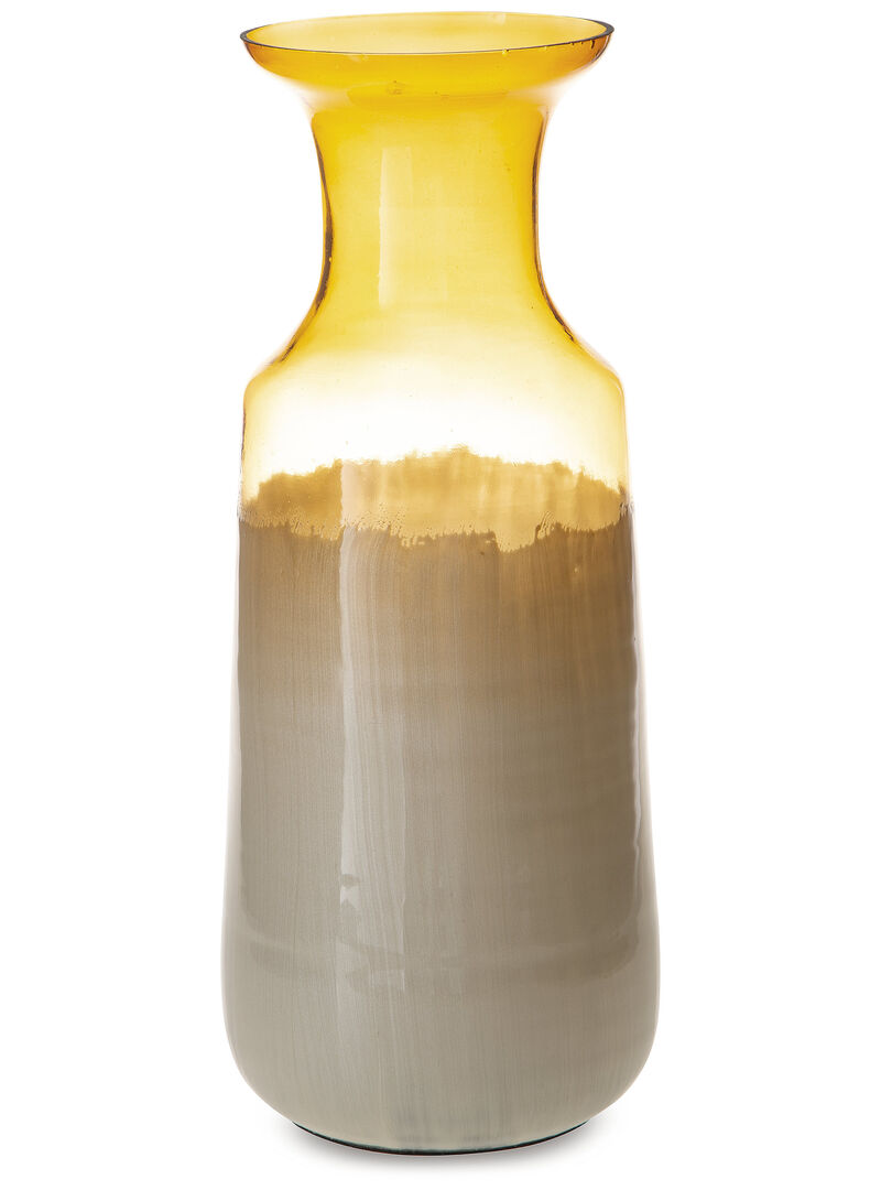 Wynburg Vase image number 0