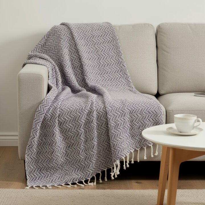 HomeRoots 50" X 60" Purple Cotton Woven Chevron Throw Blanket with Fringe