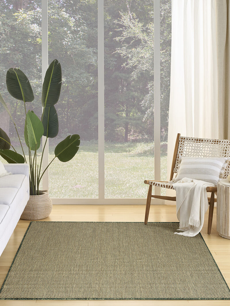 Courtyard COU01 Green 6' x 9' Rug