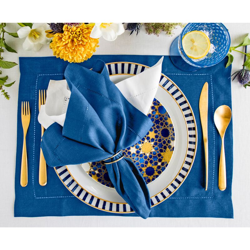 Christmas Linen Placemats 14 x 19 in Set of 4 - Classic Hemstitch, Solino Home