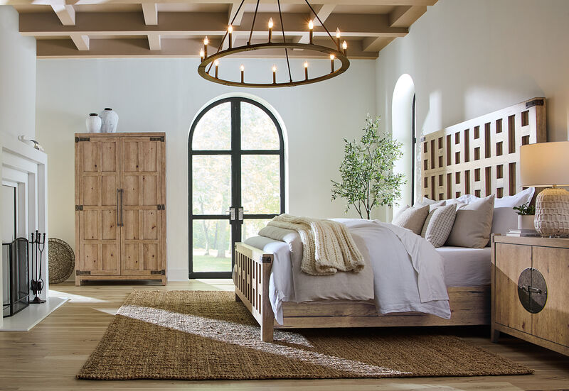 Vineyard Row King Panel Bed image number 3