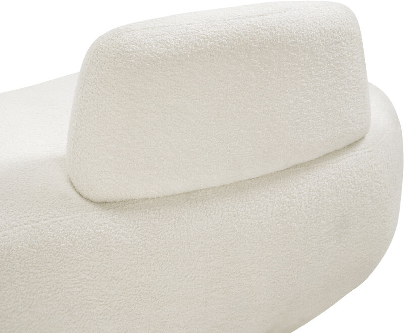 Meridian Furniture Argyle Cream Teddy Fabric Chaise/Loveseat