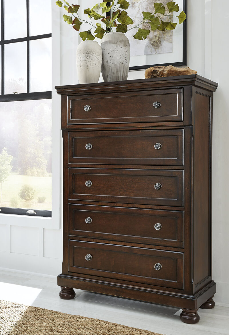 Porter Chest of Drawers image number 1
