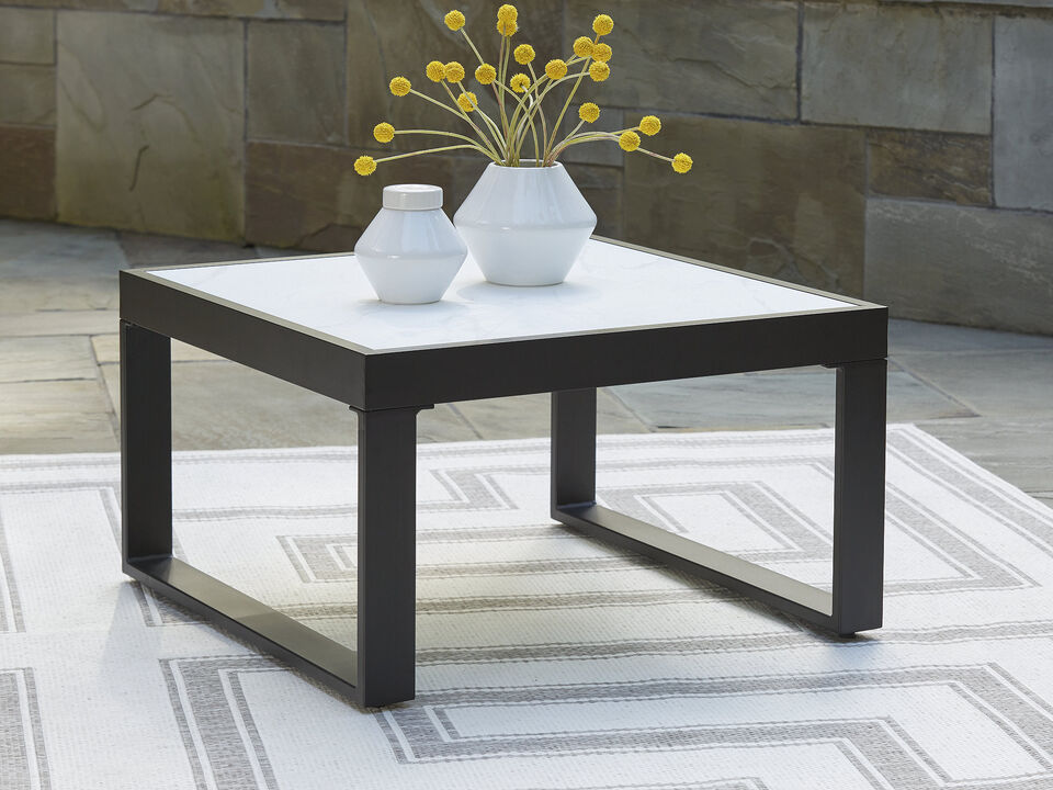 Beachloft Outdoor Coffee Table