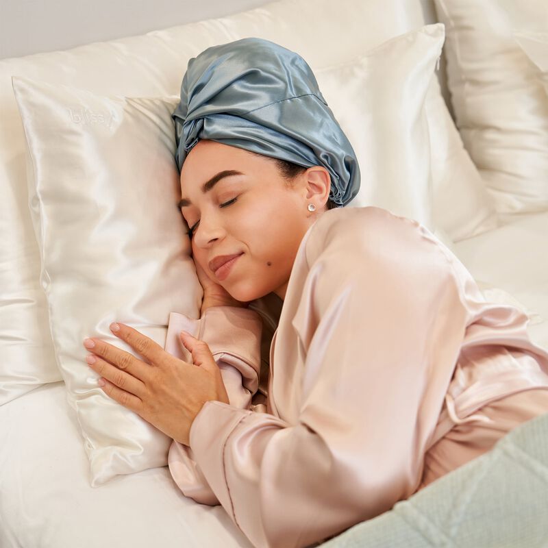 100% Mulberry Silk Bonnet image number 2