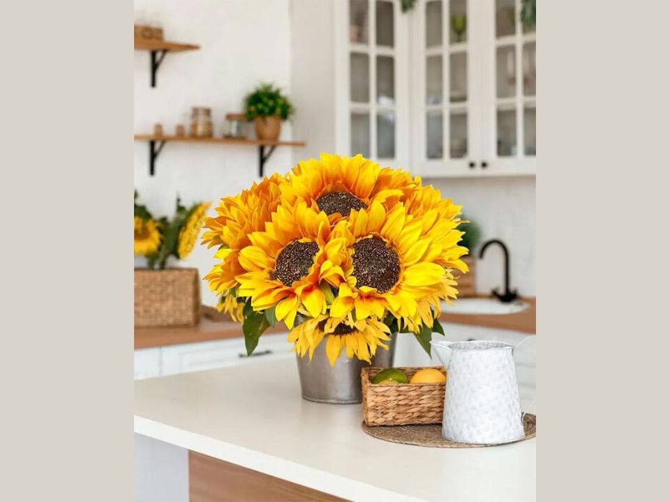 10 Piece Artificial Sunflower Flower Stems Long Stem Wedding Centerpiece Decor