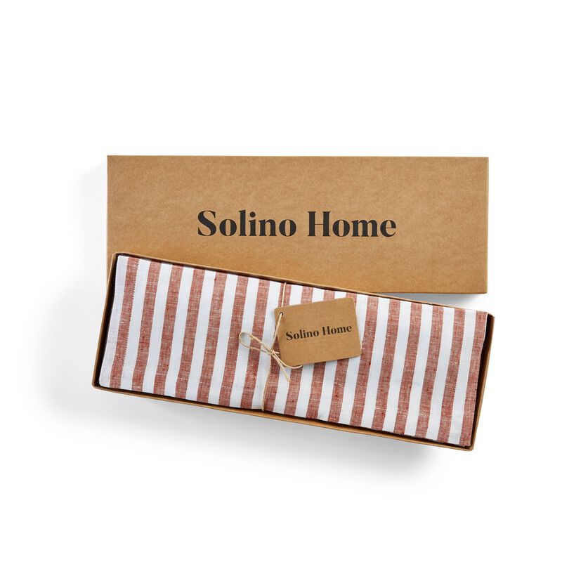 Solino Home Amalfi Stripe 100% Linen Placemats &ndash; Set of 4, 14 x 19 in, Machine Washable, Holiday and Everyday Dining