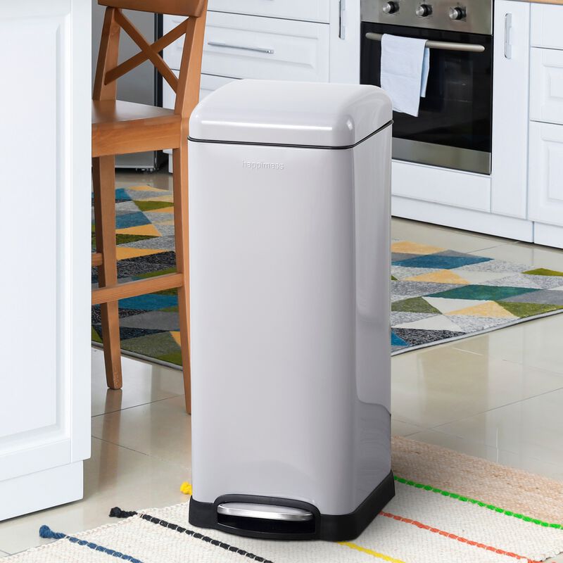 Betty Retro 8-Gallon Step-Open Trash Can