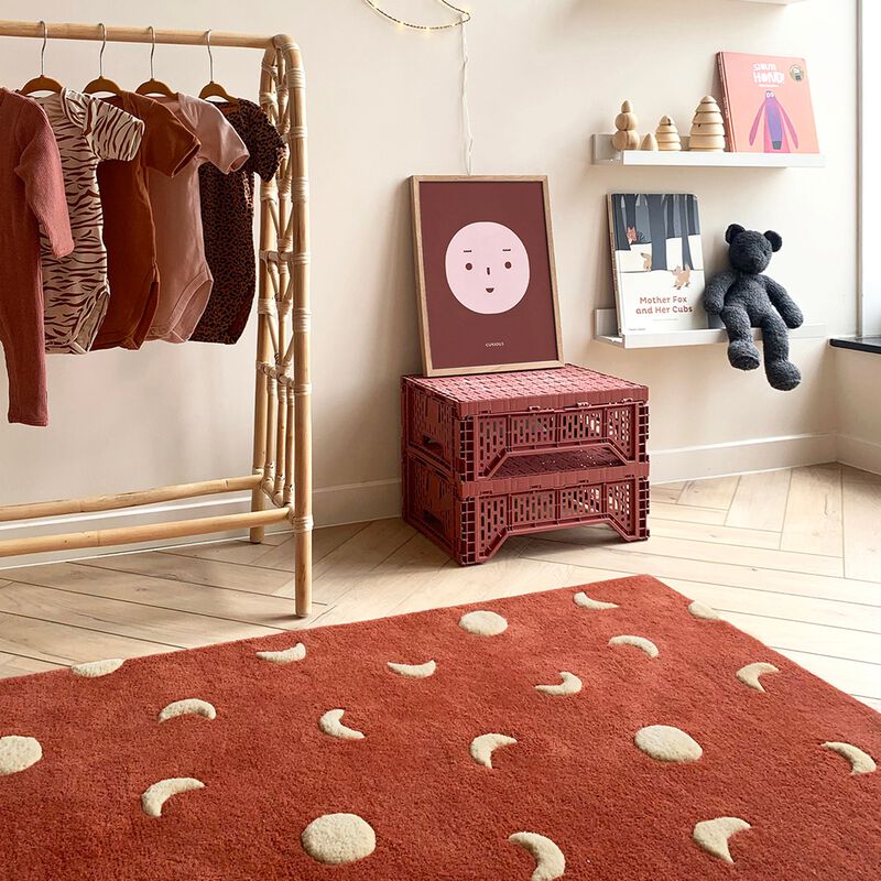 Rug MOONS Brick Red / Gold Print image number 1