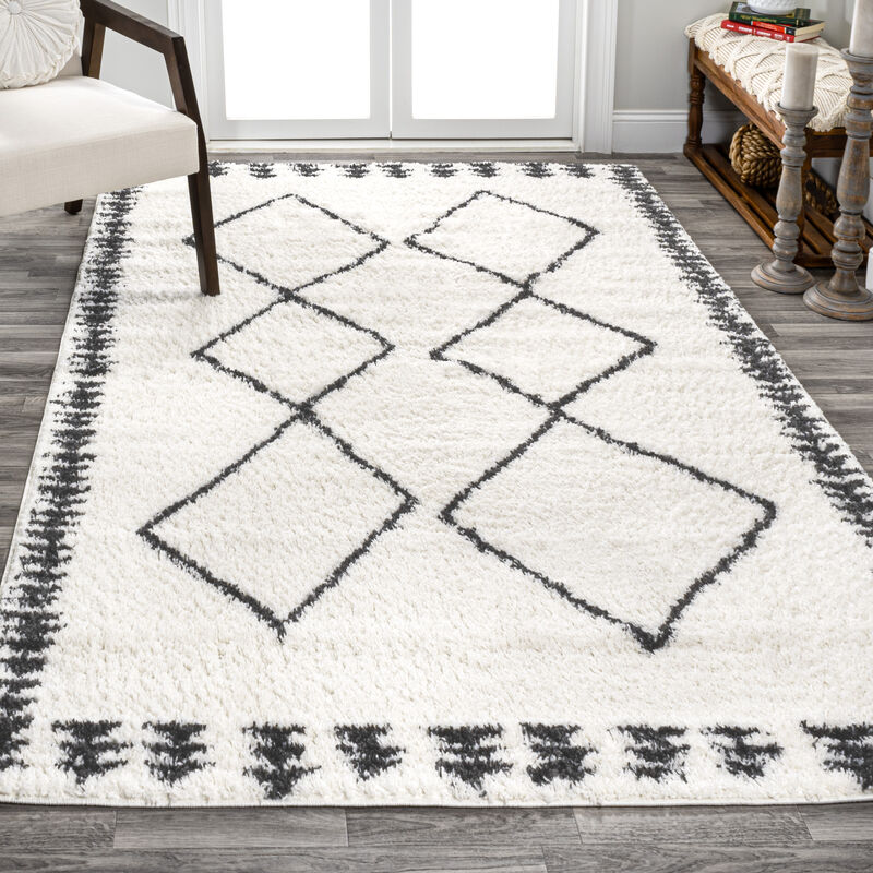 Calvia Moroccan Diamond Shag Area Rug