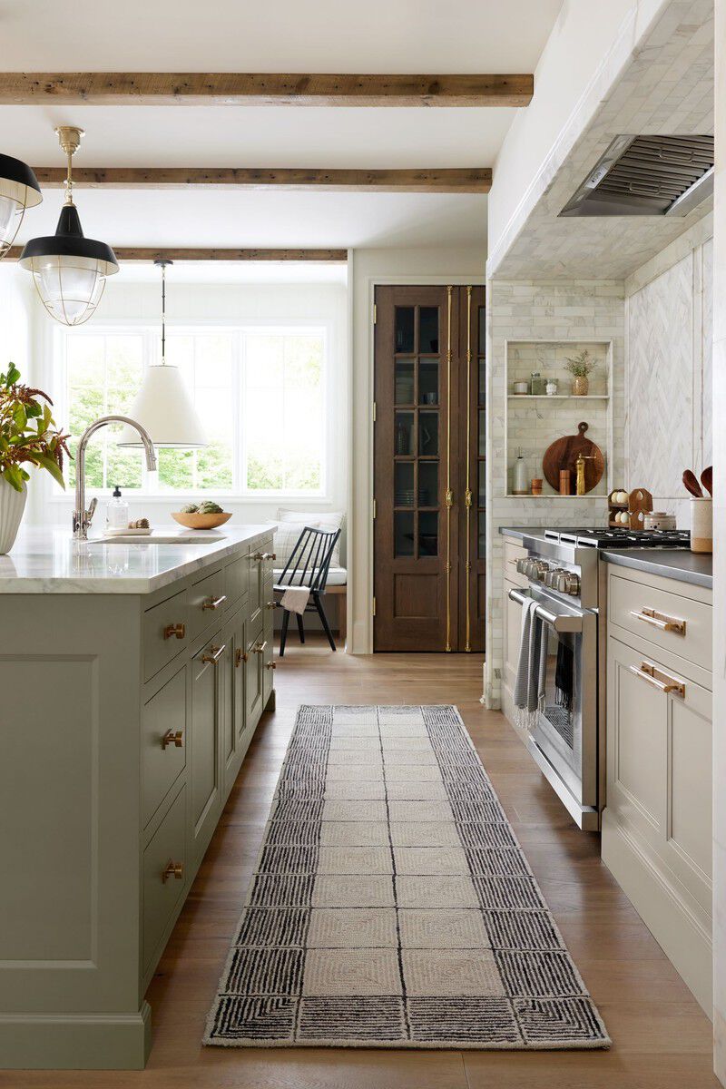 Francis FRA02 Cream/Black 8'6" x 12' Rug image number 2