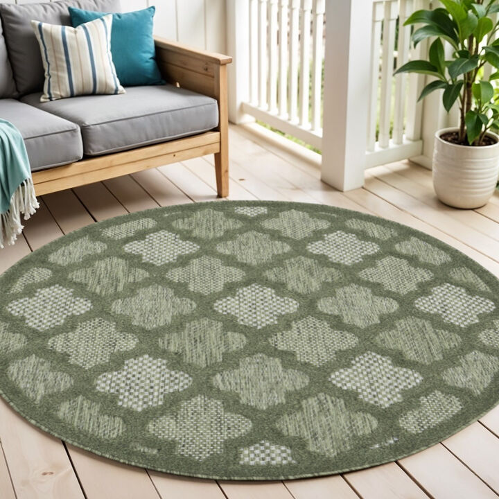 HomeRoots Round Geometric Indoor Outdoor Area Rug