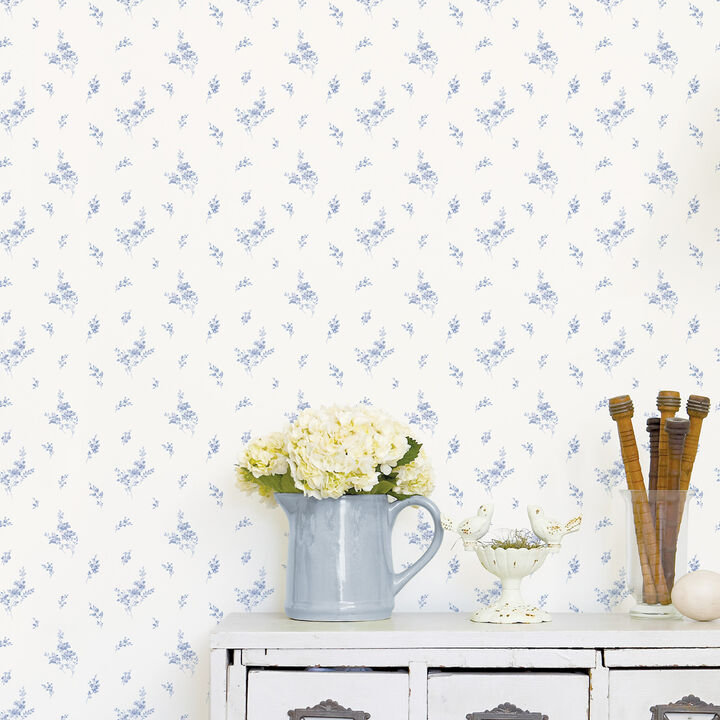 Miniatures 2 Small Floral Sprig Blue Wallpaper G67915