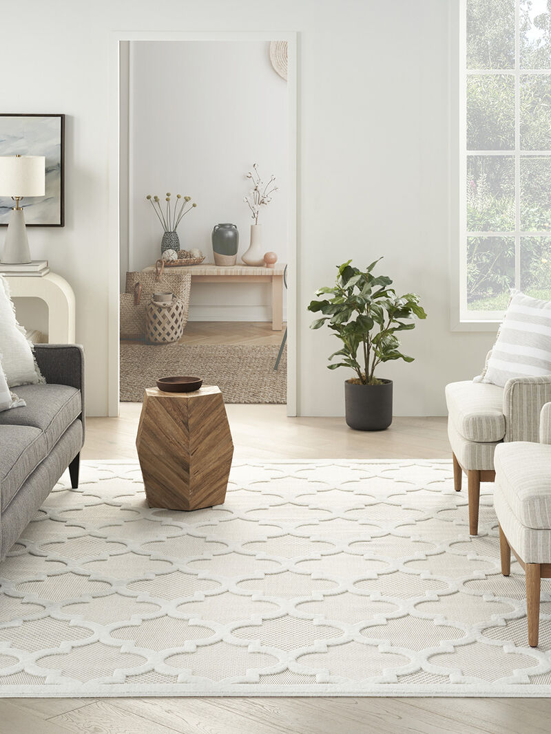 Easy Care NES01 Ivory/White 8' x 10' Rug