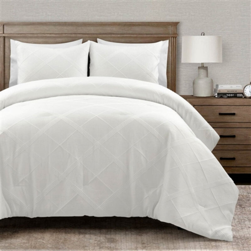 Diamond Jacquard 3 PCS Comforter Set &ndash; Premium Softness and Elegant Design