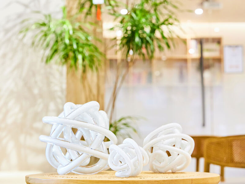 Hand Blown Infinity Knot Sommerso Art Orbit Glass Ball