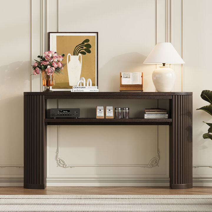 Merax Farmhouse Oval Ash Veneer Console Table with Fluted Legs & Open Lower Storage Shelf
