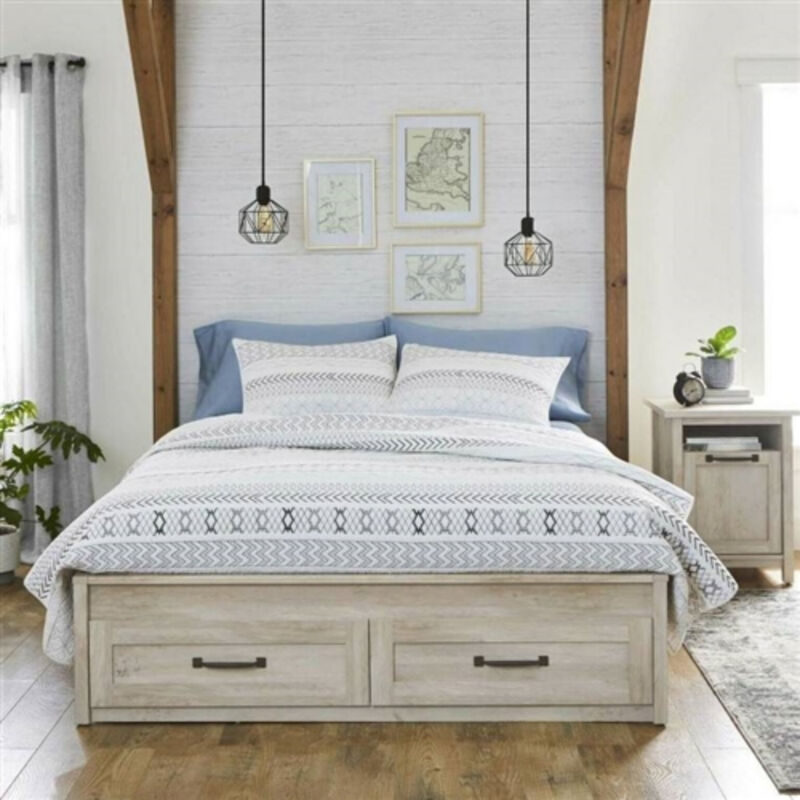 Farmhome Platform Bed with Storage Drawers in Wood Finish