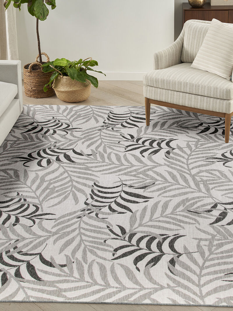 Garden Oasis GOA01 Gray 10' x 14' Rug