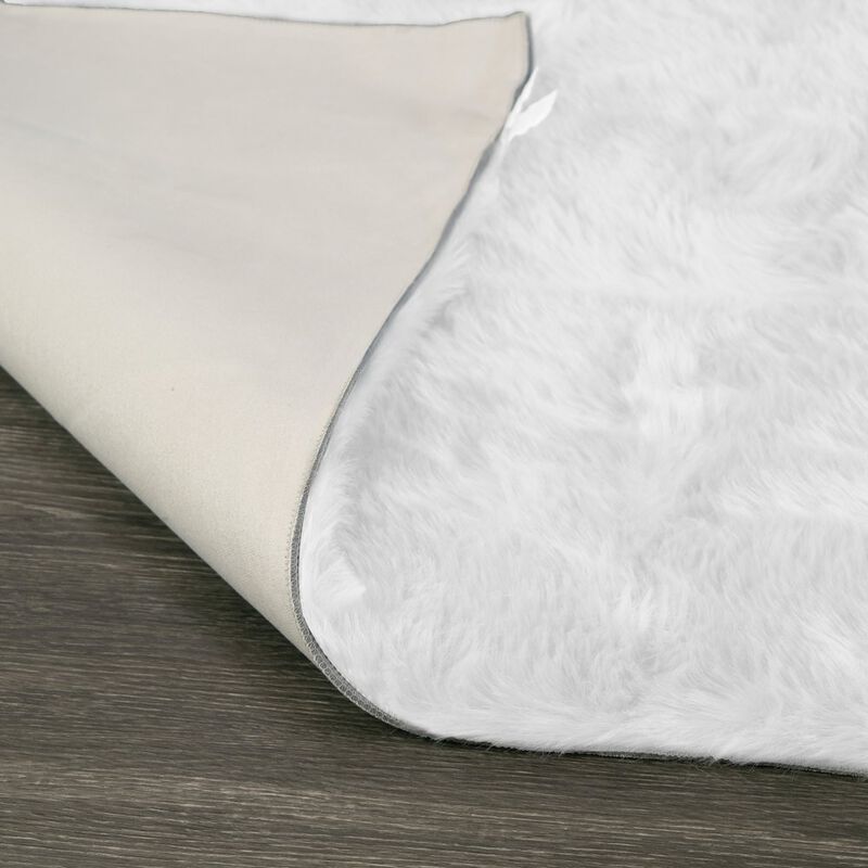 Glamour Home Auriel Faux Sheepskin Fur Area Rug White Rectangular 5x7