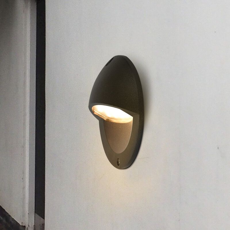 VONN Lighting Low-Voltage 3-Watt Integrated LED Outdoor Steps Light in Matte Black