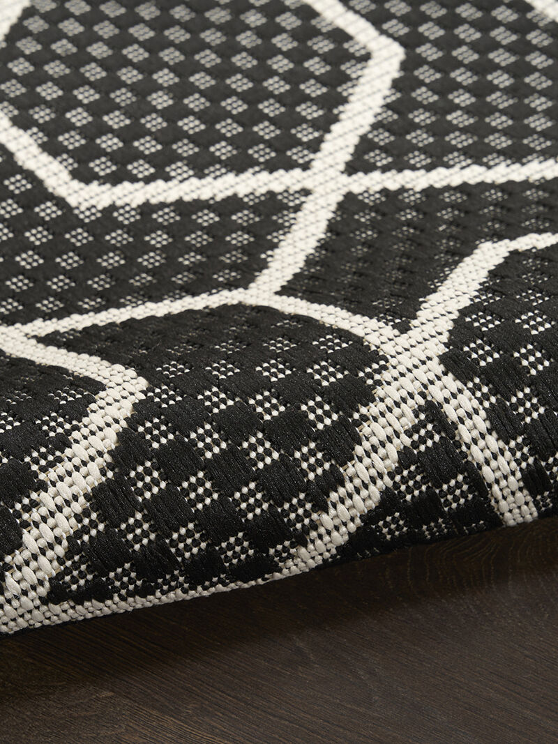 Horizon Indoor/Outdoor HOZ01 Black 2' x 6' Rug