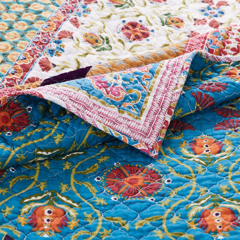 Sama 5 Piece Reversible King Quilt Set, Floral Print Patterns, Multicolor - Benzara