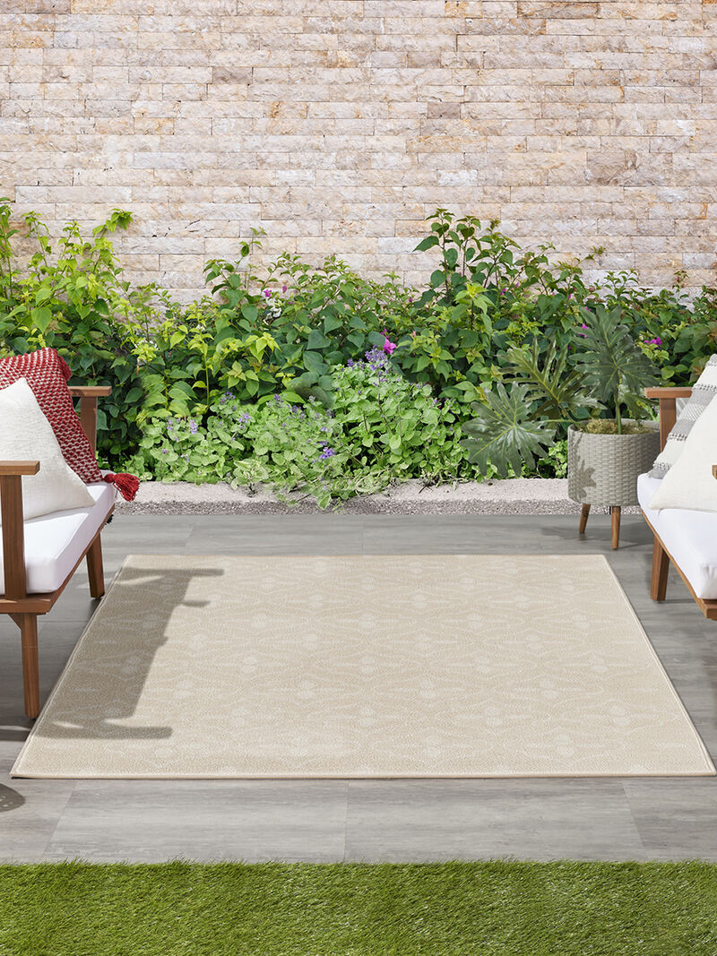 Nourison Essentials NRE04 Ivory/Beige 5' x 7' Rug image number 1