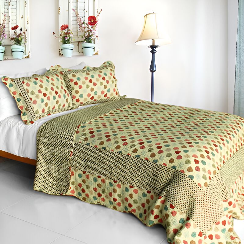 3-Piece Cotton Quilted Dots Printed Quilt Set with Matching Pillow Shams for Stylish Bedroom Decor image number 0