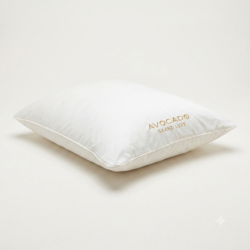 Grand Luxe Pillow image number 0