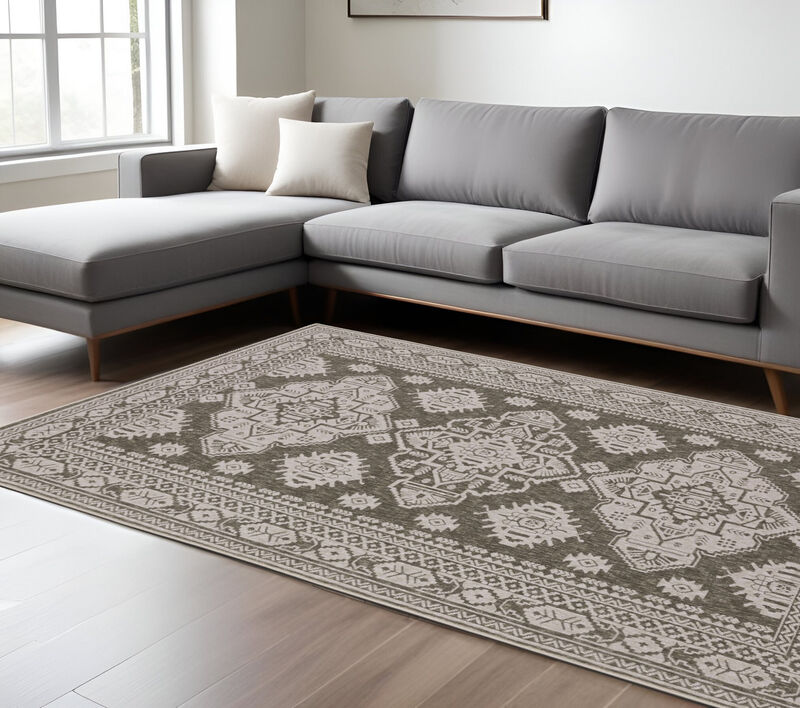 HomeRoots Medallion Area Rug image number 1