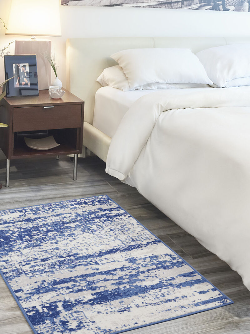 Whimsicle WHS06 Ivory/Navy 3' x 5' Rug