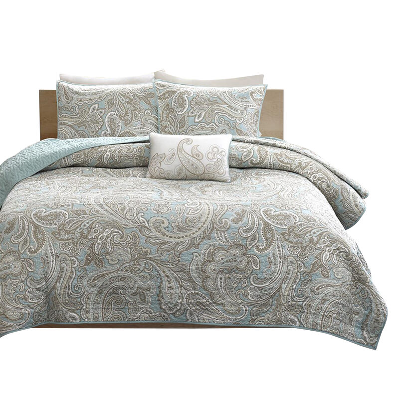 Gracie Mills Vicky 4-Piece Paisley Cotton Percale Quilt Set with Throw Pillow