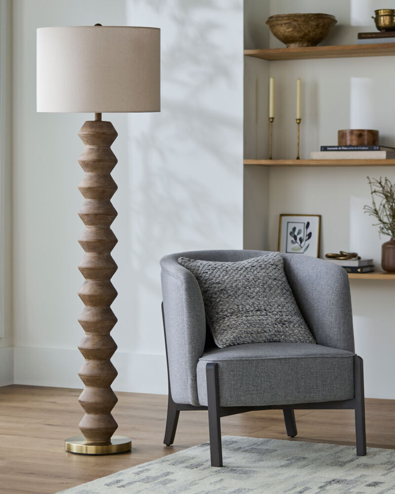 Mungo Accent Floor Lamp image number 1