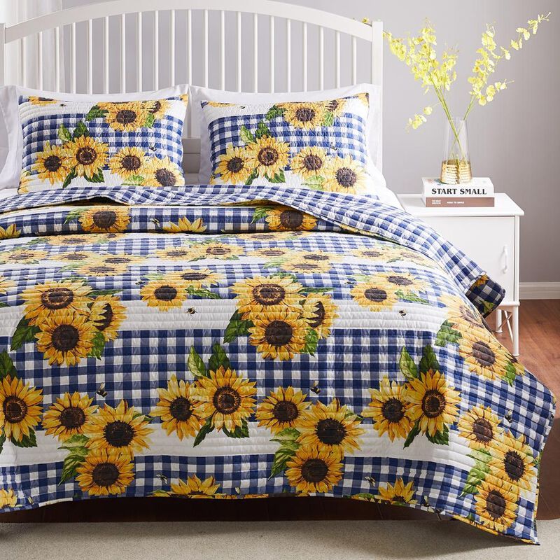 Greenland Home Fashions Barefoot Bungalow Sunflower Pillow Sham - King 20x36", Gold