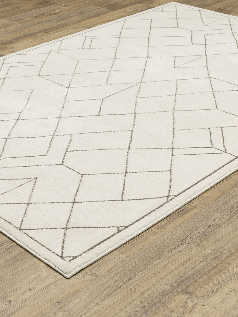 Raylan 5'3" x 7'6" Ivory Rug image number 1