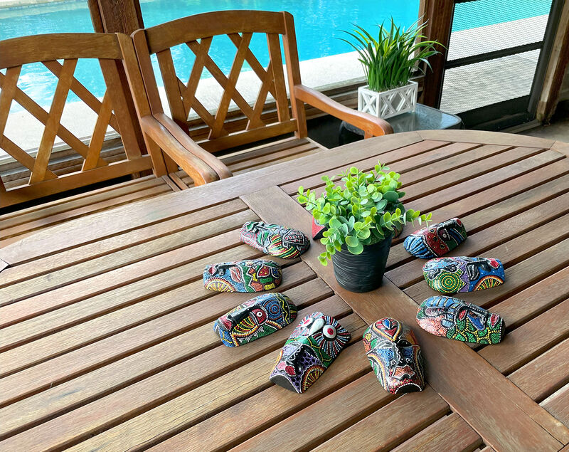 Set of 10 Hand Carved Tropical Dot Painted Tribal Masks 5 Inch Wall Decor image number 4