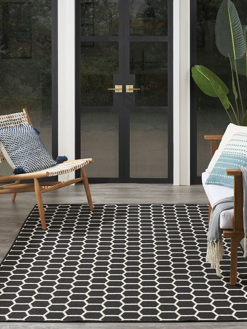 Twist Reversible TWS01 Black 5' x 7' Rug