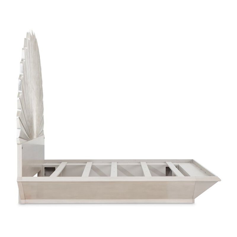 Michael Amini Fantosini King Fan Bed - Silver Leaf