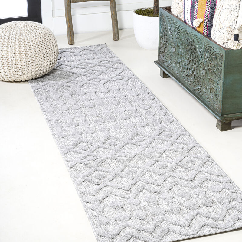 Peralta Moroccan Diamond Indoor/Outdoor Area Rug