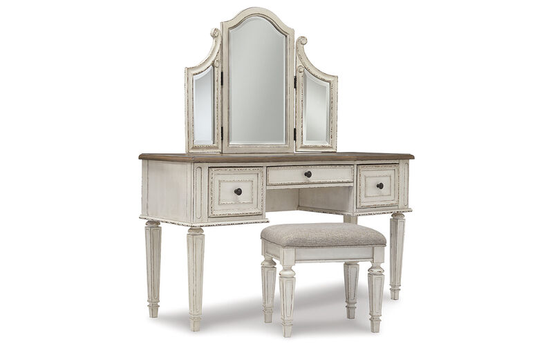 Realyn Vanity Set image number 0