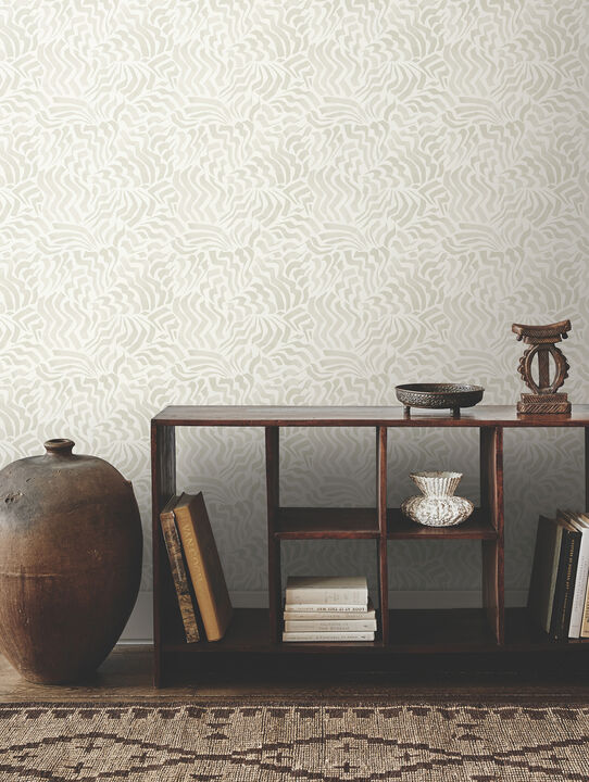Zora Wave Light Grey Wallpaper