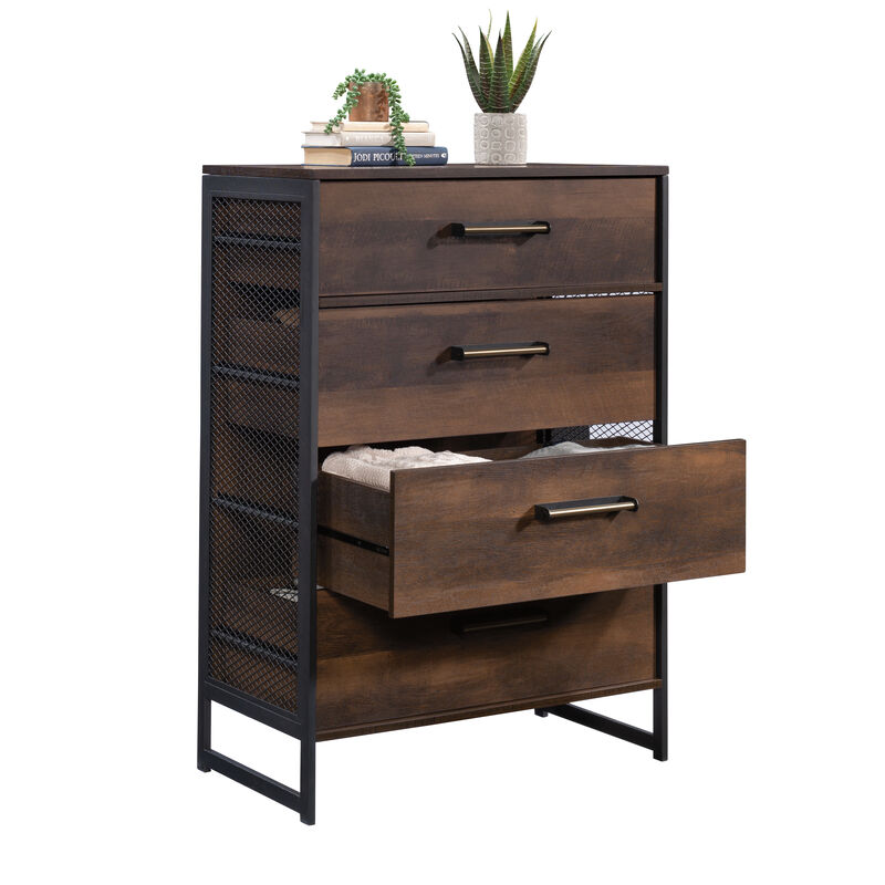 Briarbrook 4-Drawer Chest