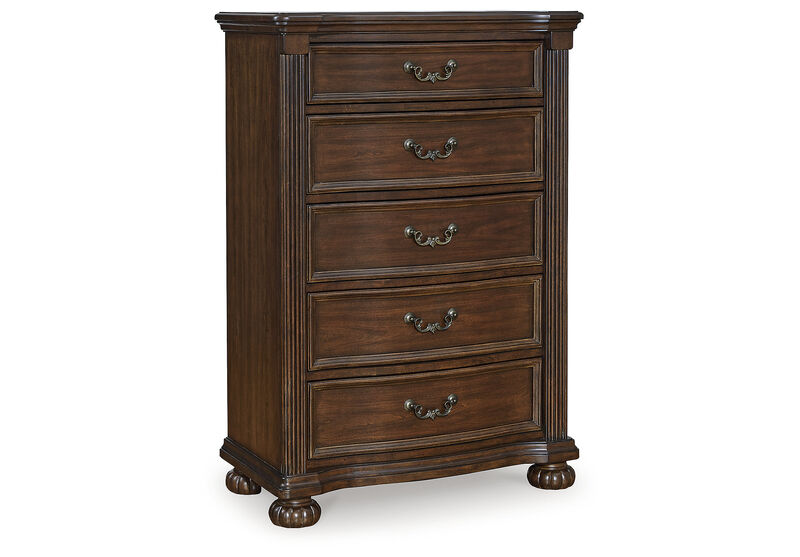Lavinton Chest of Drawers image number 2