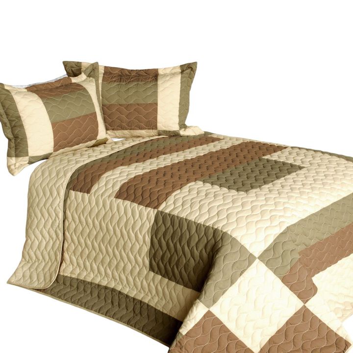 Vermicelli-Quilted Patchwork Quilt Set 3-Piece in Solid Serenade Style-Brown