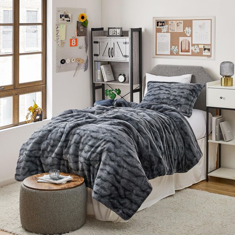 Oceans - Coma Inducer&reg; Oversized Comforter Set - Navy Current